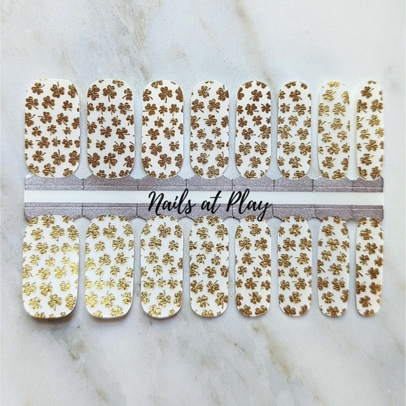 5 for $15 Nail Wraps- Gold Leaf Clover (transparent) - Picture 3 of 5
